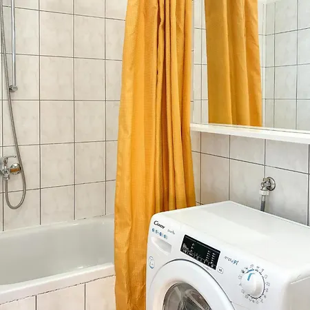 2 Bedroom Amazing In Rab *