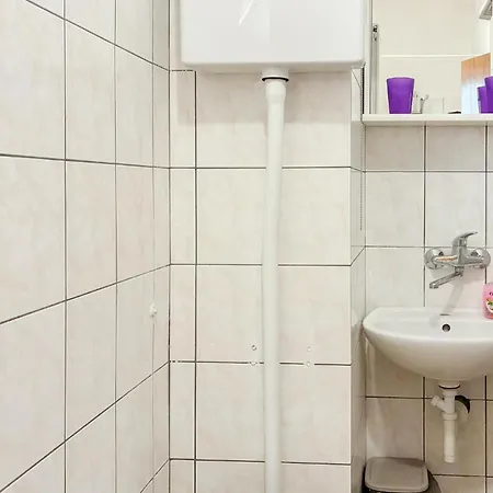 2 Bedroom Amazing In Rab * Rab Town