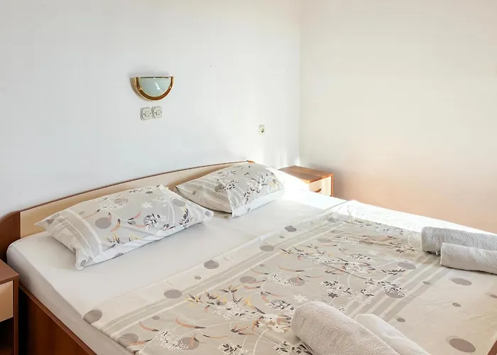 Apartment Beautiful In Rab With Wifi Rab Town