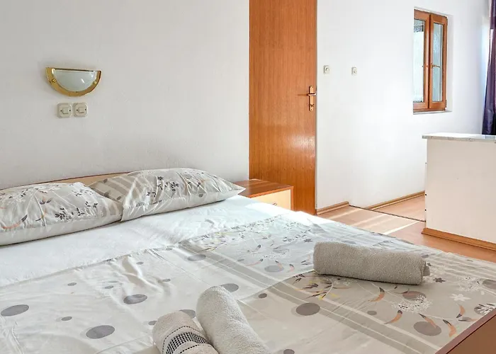 Apartment Beautiful In Rab With Wifi Rab Town